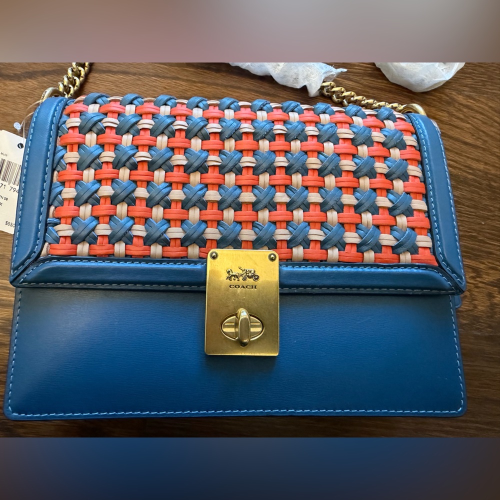 New COACH Hutton Shoulder Bag with Weaving Chain Crossbody - Picture 6 of 14